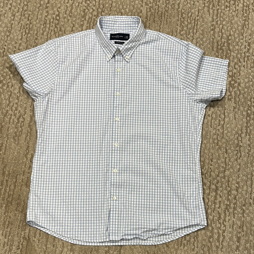 Blue and White Casual Button Down Shirt (249)